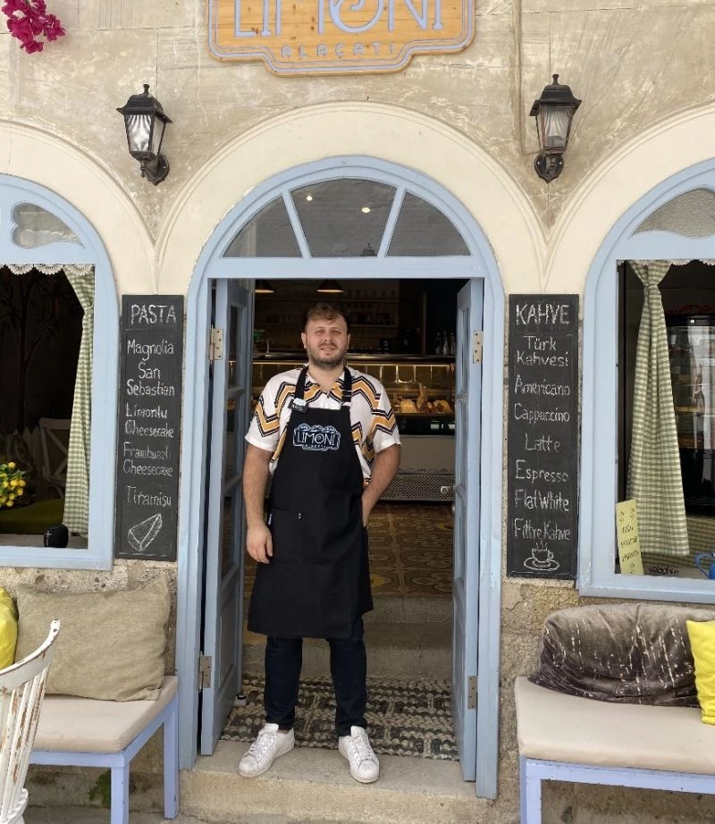 İşletmeci Anıl Karadan: “Çeşme eski günlerine dönecektir”
