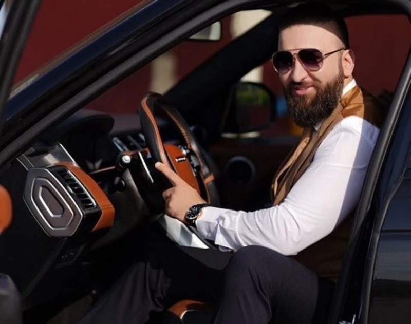 Iraklı model Hikmat Kucher giyim mağazası ile tekstil işine giriyor
