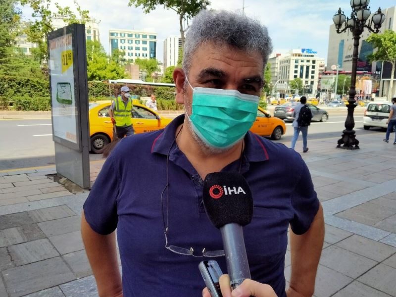 Ankara’da maske kullanma zorunluluğunun ilk günü
