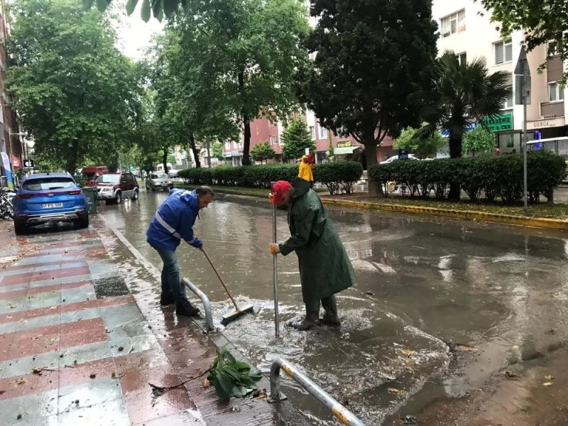 Büuykşehir’den 465 personelle yağmurla mücadele
