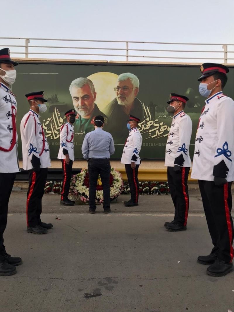 Bağdat Uluslararası Havalimanı’na Süleymani ve Mühendis’e ait posterler asıldı
