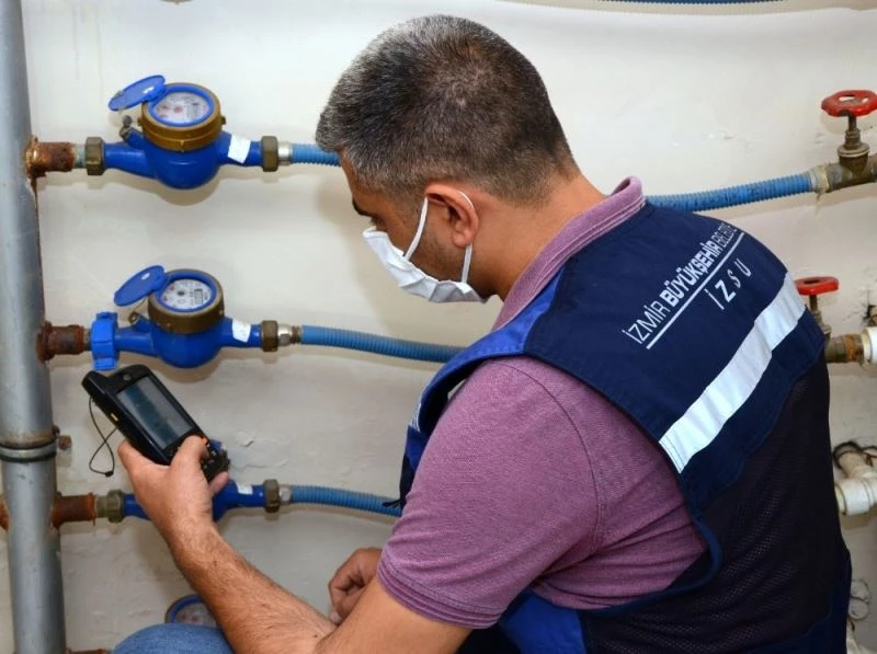 İZSU, sayaç okumalarına tekrar başladı
