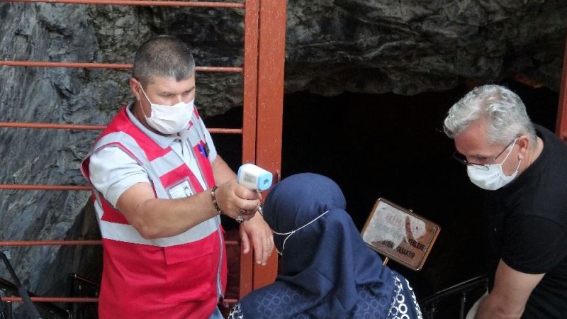 UNESCO geçici mirasındaki mağara, maskeli ziyarete açıldı
