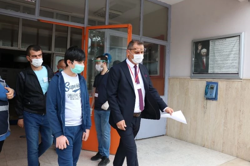 Bolu’da, kimliğini unutan çocuk tüm çabalara rağmen sınava giremedi
