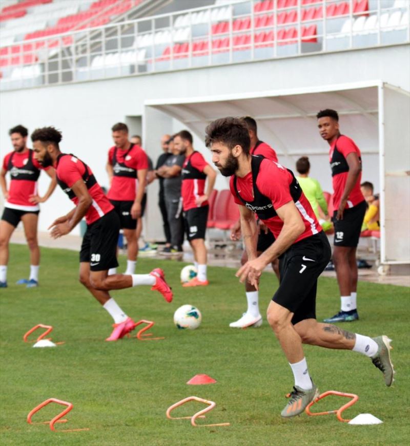 Antalyaspor, ligde yenilmezliğini 10 maça çıkarmak istiyor