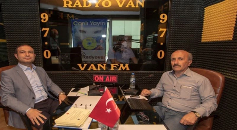 İpekyolu Belediye Başkan Vekili Aslan: “30 kırsal mahallemize semt sahası yapıyoruz