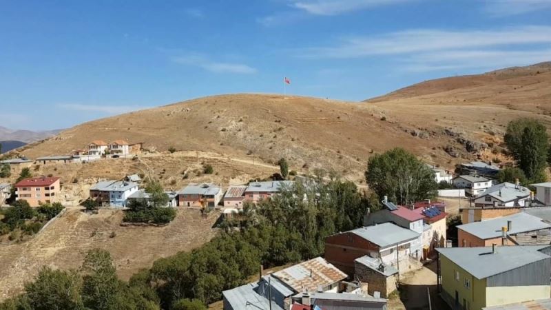 Bayburt’un Yedigözeler köyü karantinaya alındı
