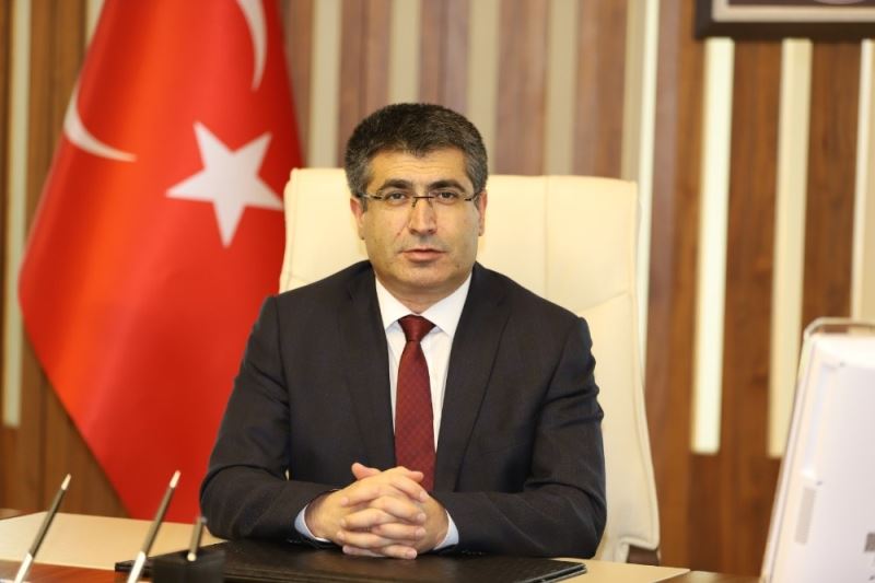 Nevşehir Hacı Bektaş Veli Üniversitesi Rektörlüğüne Prof. Dr. Semih Aktekin atandı
