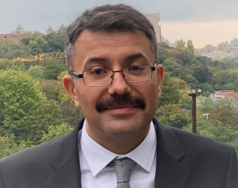 Vali Çelik: 