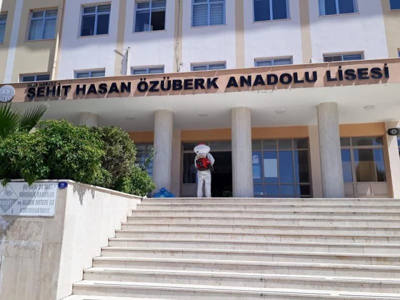 YKS’nin yapılacağı okullar dezenfekte edildi
