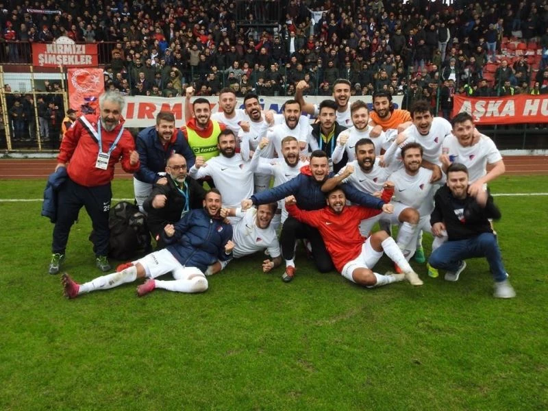 Düzcespor taraftardan TFF’ye teşekkür
