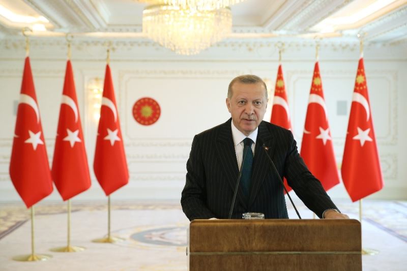 Cumhurbaşkanı Erdoğan: “Amacımız, işçilerimizin kıdem tazminatı haklarını birilerinin insafına bırakmadan, kalıcı ve garantili bir sisteme bağlamaktır”

