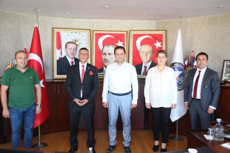 İstanbul Milletvekili Arkaz,