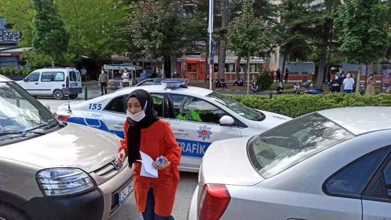 Polisler seferber oldu ama sınava yetişemedi
