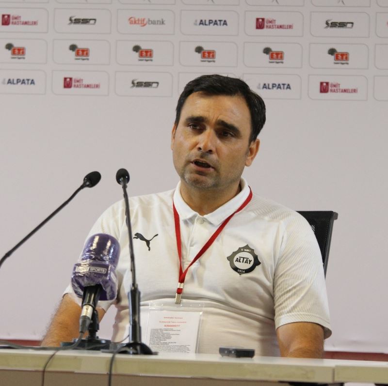 Altay Antrenörü Sabahattin Yenilmez: 