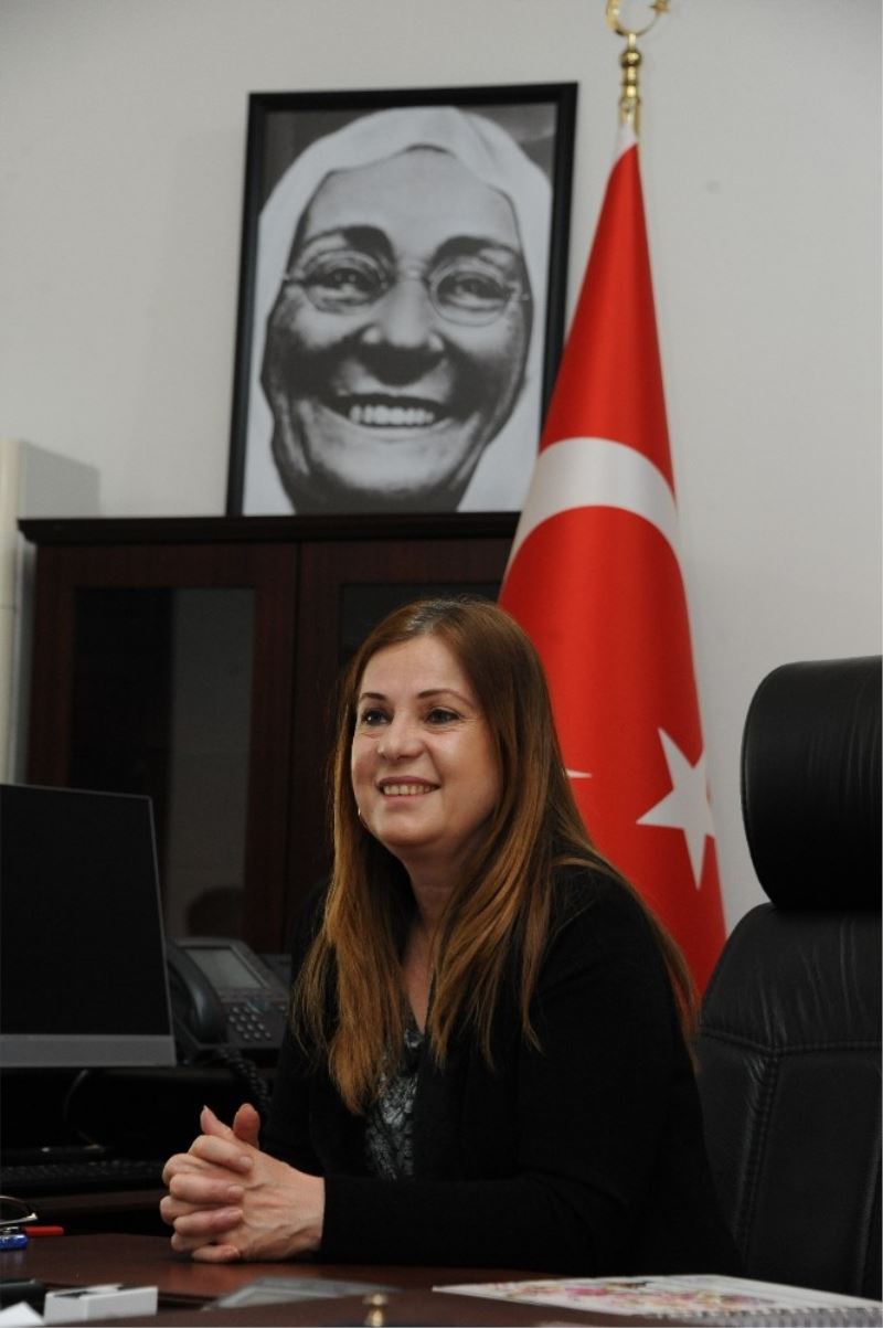 Fatma Çalkaya: “Rektörlük kendi açıklaması ile çelişiyor”
