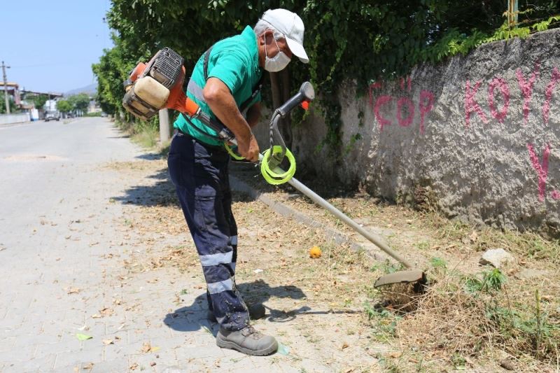 Efeler Belediyesi Umurlu’da yeşil alan düzenlemesi yaptı
