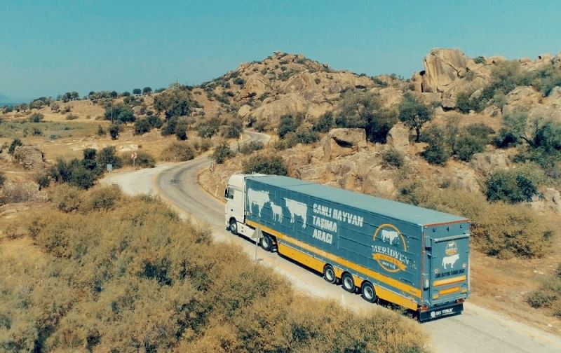 OKT Trailer, ’Canlı Hayvan Taşıma Aracı’ ile hayvanları korurken, müşterilerine de kazandırıyor
