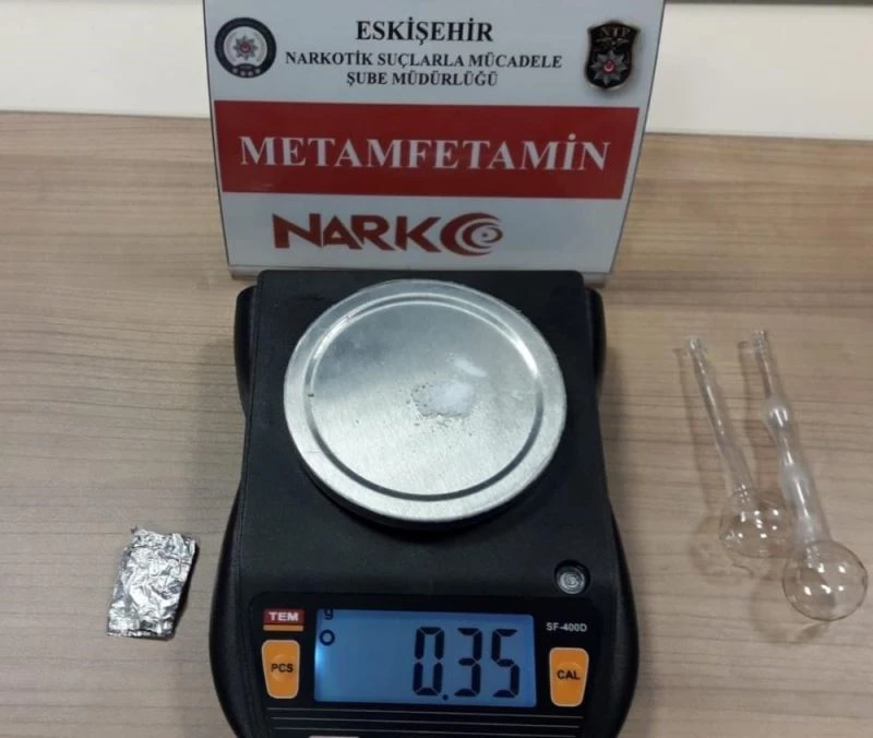 Gençleri zehirlemeye çalışan ’torbacılara’ narkotik darbesi
