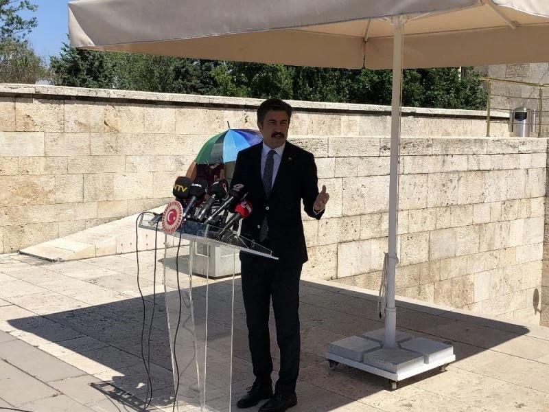 AK Parti Grup Başkanvekili Özkan: “2 bin avukat bir araya gelmek suretiyle yeni baro kurabilir”
