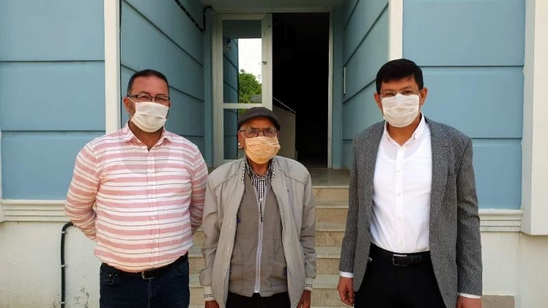 Şehit babasından aylar sonra oğluyla kavuşmasını sağlayan Başkan Özcan’a teşekkür
