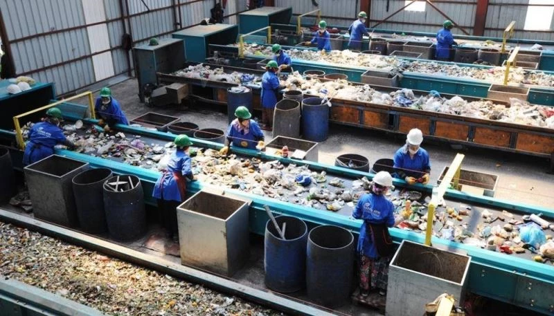 Çöpten 30 bin haneye yetecek ’enerji’ üretiliyor
