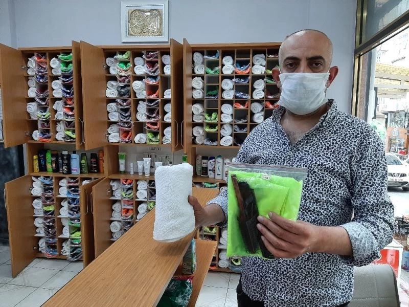 Bu berberde ’kişiye özel malzeme’ ile tıraş
