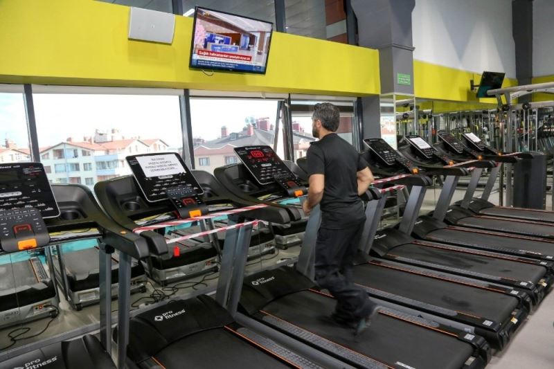 Meram Belediyesi spor tesisleri hizmet vermeye başladı
