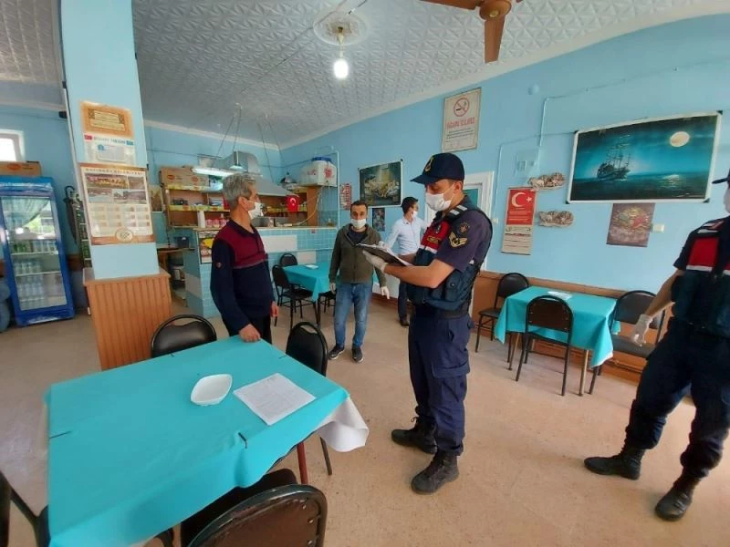 Bayırköy’de berber, kahvehane, lokanta, pastaneler denetlendi
