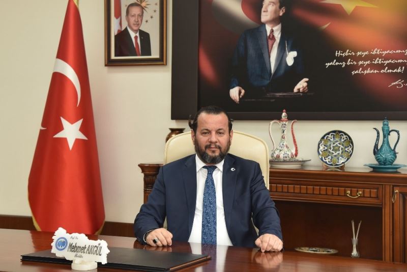 Rektör Akgül: “KMÜ’nün dört bayrak alması sevindirici”
