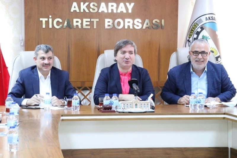 Vali Aydoğdu: “Temel ihtiyaçlar hiyerarşisi virüsle beraber alt üst oldu”
