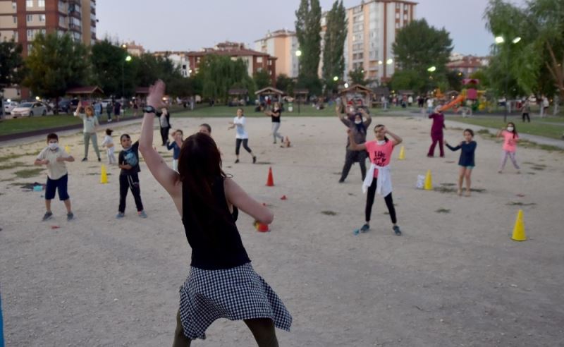 Açık hava egzersizleri sürüyor
