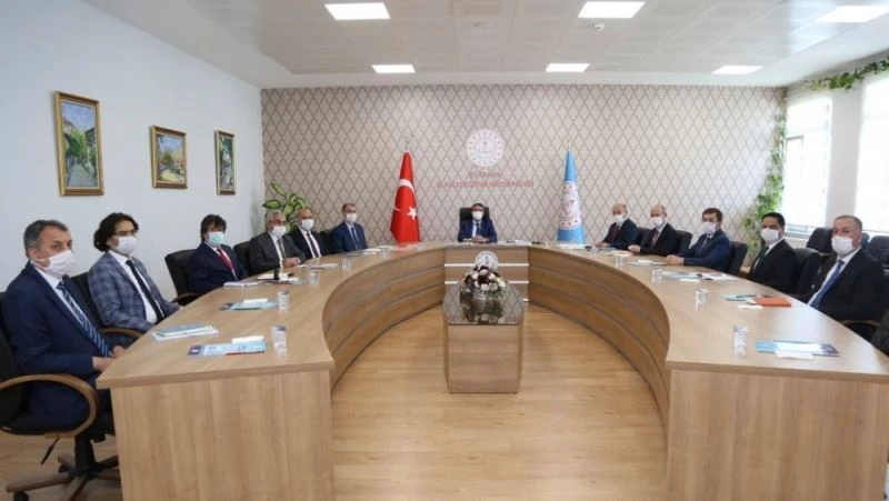 Vali Çelik: “Bizim işimiz adaletle hükmedip, bu memleketin yarınlarını sağlamak”
