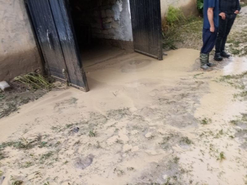 Yüksekova’da sel felaketi

