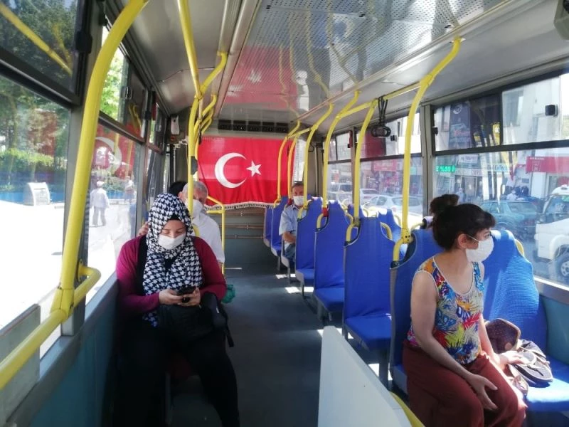 Özel Halk otobüslerinde sosyal mesafe, hijyen ve maske denetimi yapıldı
