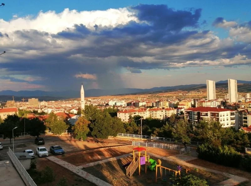 Elazığ’da bulutların muhteşem görsel şöleni

