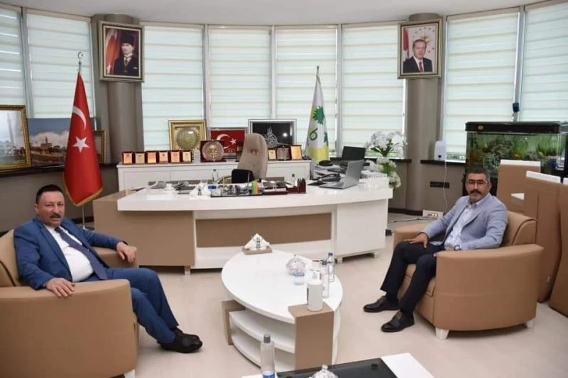 AK Parti Bağlar İlçe Başkanı Gezer’den Beyoğlu’na ziyaret
