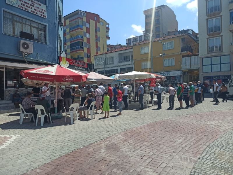 Ayasofya’nın ibadete açılması Demirci’de de kutlandı
