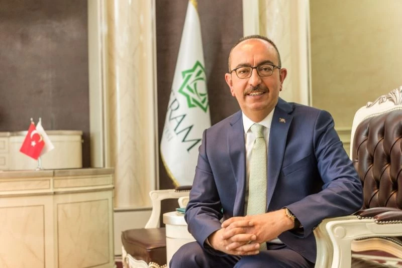 Başkan Kavuş: “15 Temmuz onurlu bir direnişin ve şanlı bir zaferin adıdır”
