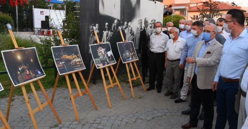 İHA’nın unutulmayan 15 Temmuz fotoğrafları Salihli’de sergilendi
