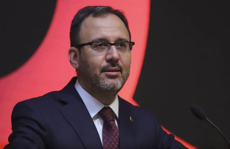 Bakan Kasapoğlu: “15 Temmuz, ülkemizin ve milletimizin bekası için gözünü kırpmadan canını veren vatan evlatlarının yazdığı unutulmaz bir yiğitlik destandır”
