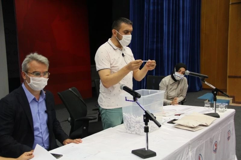 OMÜ’ye alınacak adaylar kurayla belirlendi
