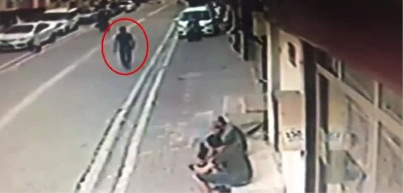 8 parçaya böldüğü ceset için poşet almaya böyle gitmiş
