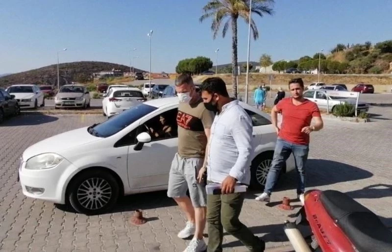 Interpolun aradığı İrlandalı katil zanlısı Kuşadası’nda yakalandı
