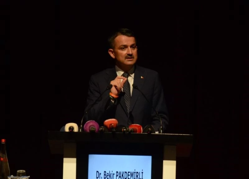 Bakan Pakdemirli: “Bolaman sadece heyelan ile aklımızda kalacak bir yer değil”
