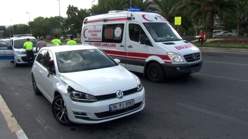 (Özel) Alt geçidi kullanmayan yayaya otomobil çarptı
