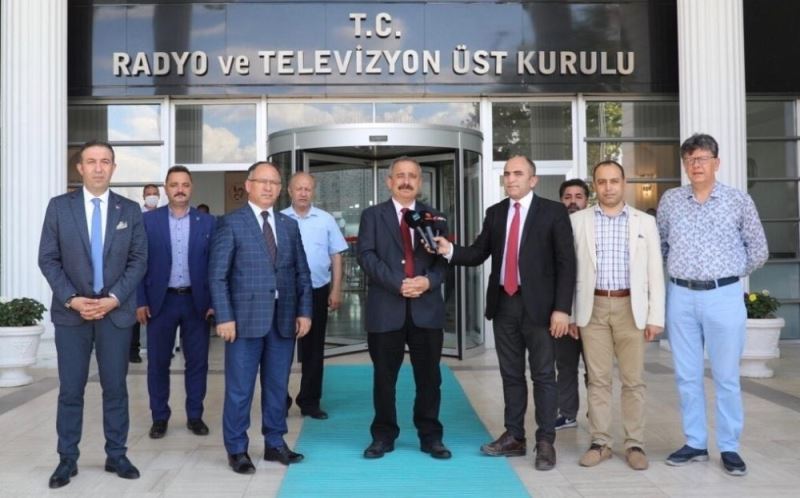 Anadolu basınından sosyal medya uyarısı
