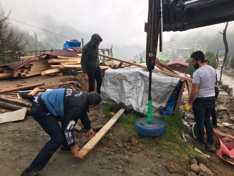 Ayder aslına dönüyor
