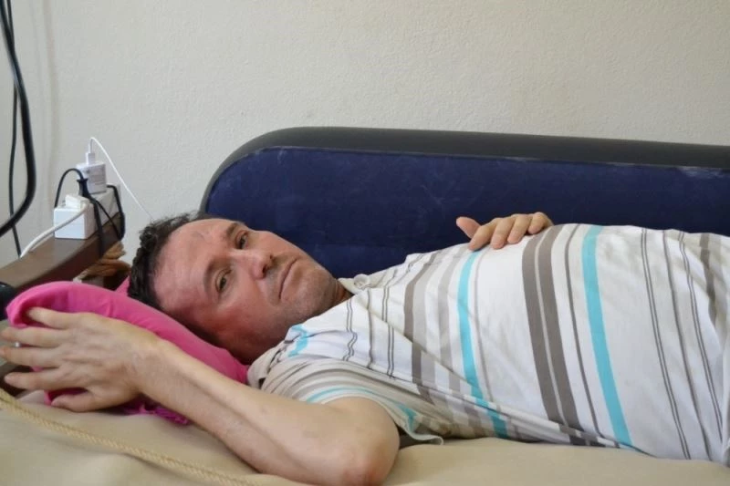 Otomobilin çarptığı itfaiyecinin hayatı karardı
