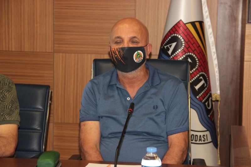 Hasan Çavuşoğlu: “Yabancı kuralıyla alakalı kriterler kulüpleri memnun etmemiştir”
